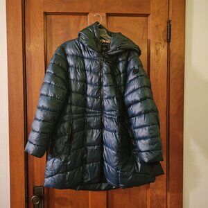 Jessica Simpson Black Puffer Jack with Leopard Lining